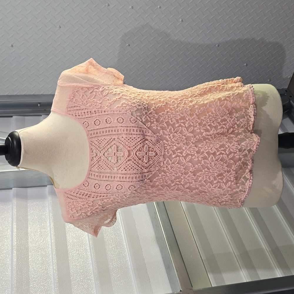 Self-Esteem Pink Lacy Blouse Size Xlarge